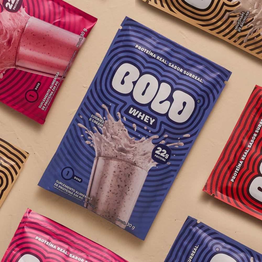 - Bold Whey Protein Cookies & Cream, 30 g Sachet (Display of 10)
- Bold Whey Protein Cookies & Cream, Sachê 30 g (Display com 10 unidades)
